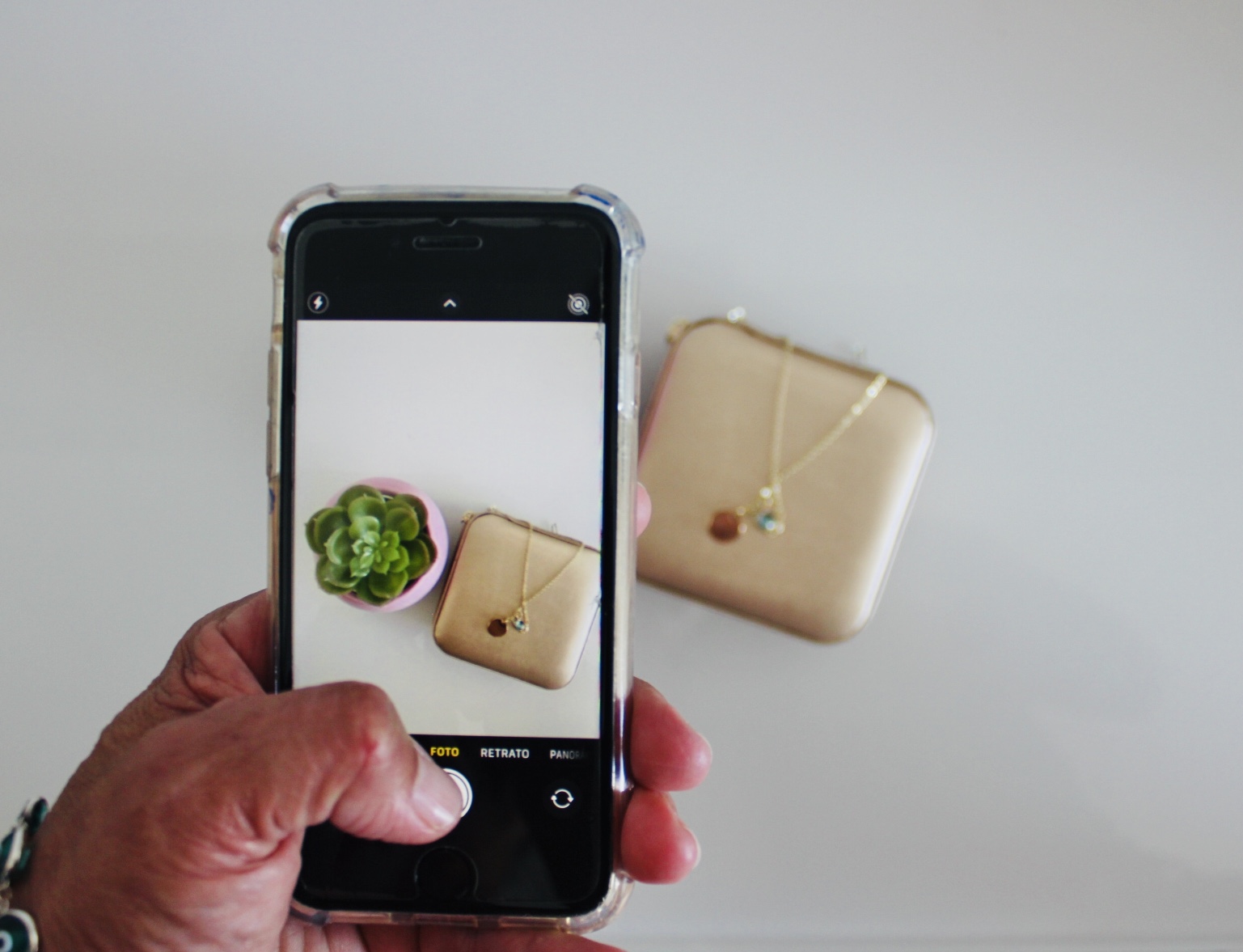 Fotos de productos para Instagram tomadas con un smartphone.