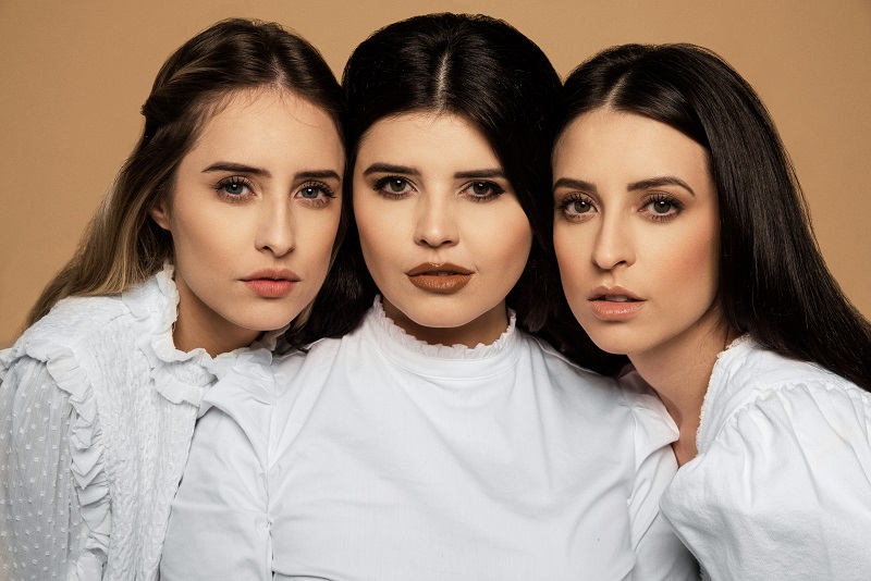 Empreendedorismo feminino: Júlia, Débora e Bárbara, as 3 irmãs Alcântara donas e idealizadoras da Orna
