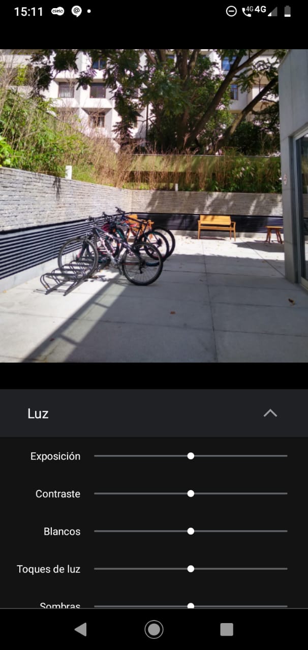 Google Fotos: fotos de bicicletas y sus variaciones según la iluminación y luz. 