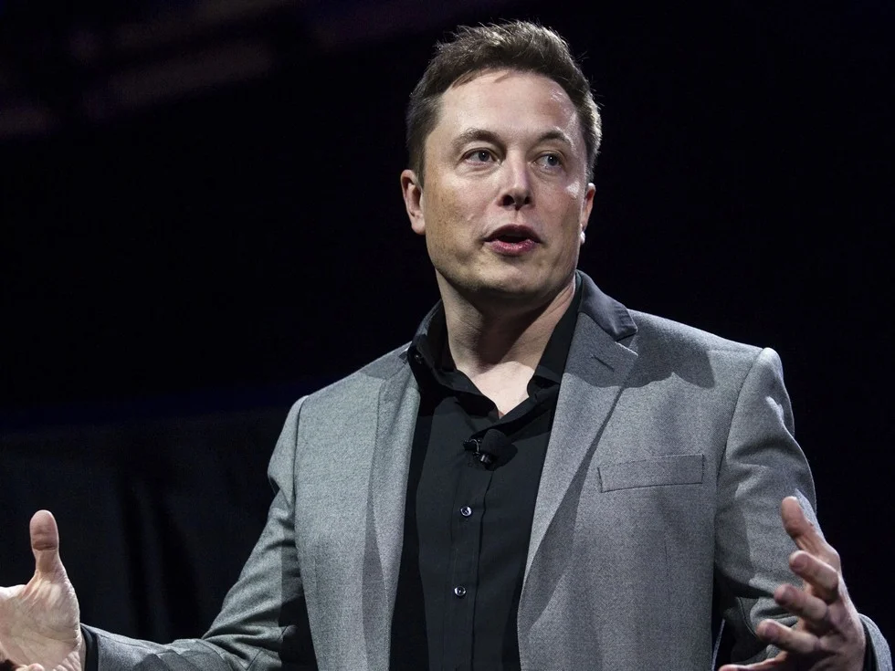 Foto de uno de los personajes más importantes del mundo empresarial, Elon Musk.